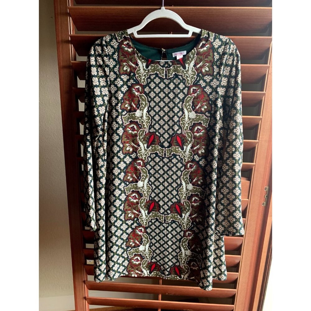 Xhilaration Long-sleeve Green Shift Dress - XS